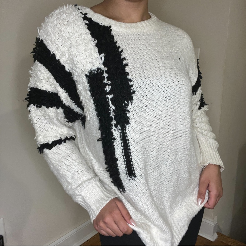Knit Sweater - Picture 11 of 12